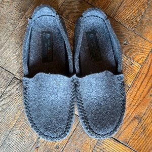 Haflinger Wool Slippers , Dark Grey, SZ 39, approximately a women’s SZ 8/9